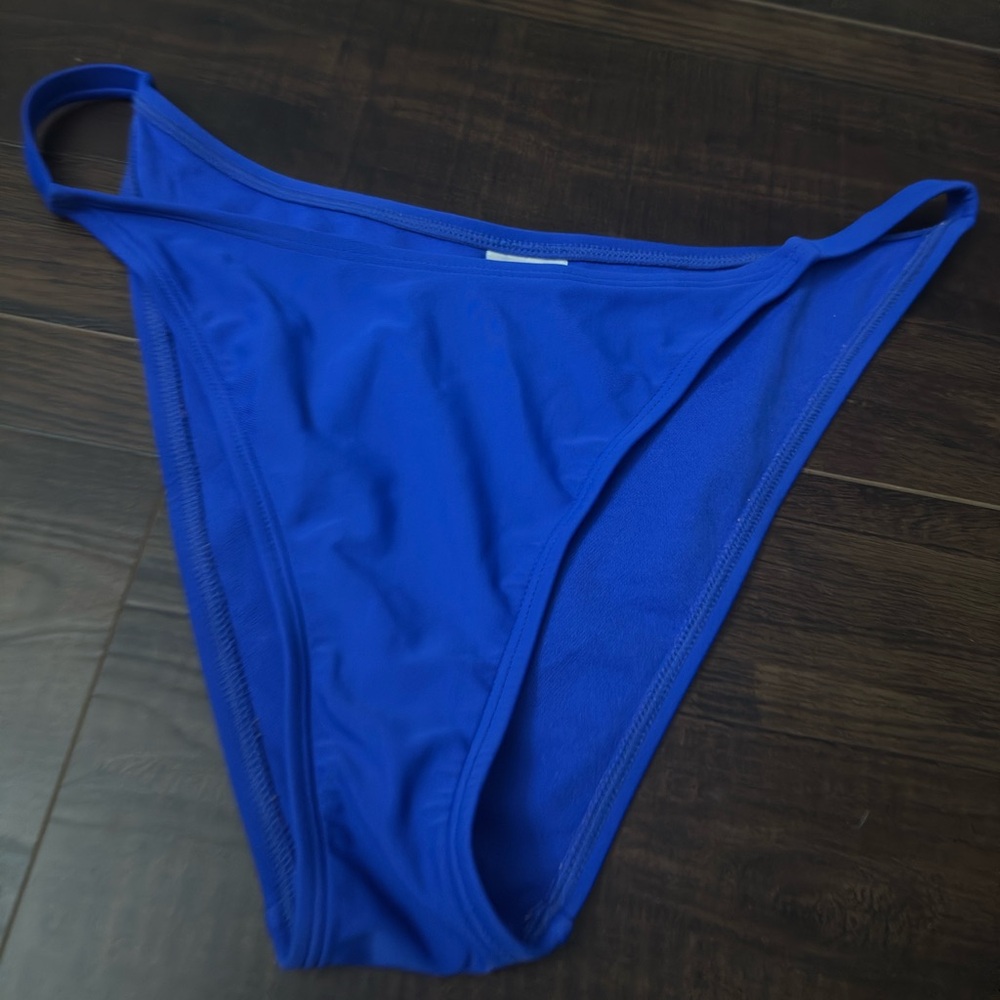 Blue wild fable bikini bottoms medium